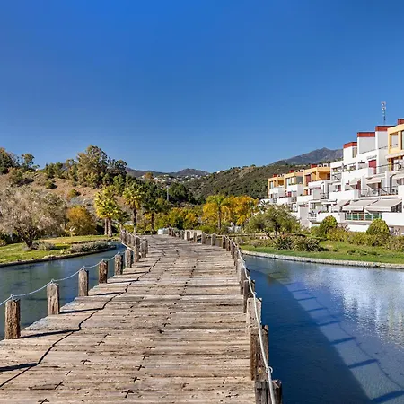 Monte Selwo Apartamiento Con Gym, Jacuzzi Y Balcon * Estepona