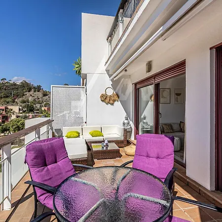 Apartment Rentitspain Charming Apartment: Parque Botanico & Country Club Estepona