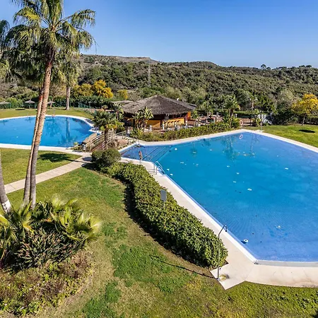 Rentitspain Charming Gym, Jacuzzi Y Balcon * Estepona