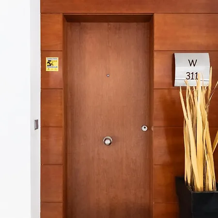 Apartment Rentitspain Charming Gym, Jacuzzi Y Balcon Estepona