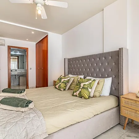Monte Selwo Apartamiento Con Gym, Jacuzzi Y Balcon * 埃斯特波纳