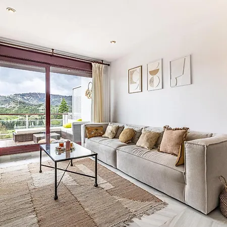Rentitspain Charming Apartment: Parque Botanico & Country Club