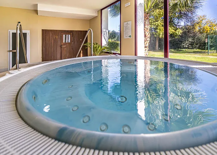 Apartamento Rentitspain Charming Gym, Jacuzzi Y Balcón *