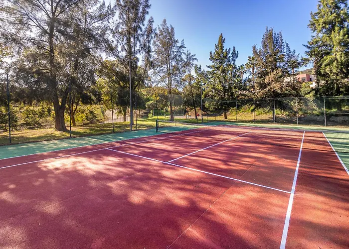 Apartamento Rentitspain Charming Gym, Jacuzzi Y Balcón Estepona