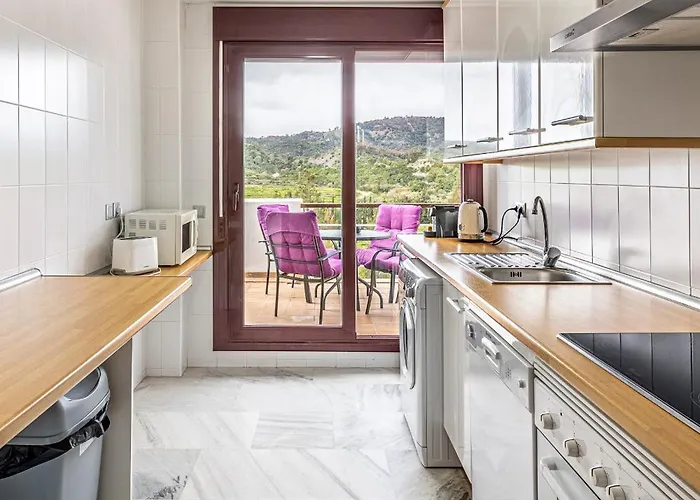 Rentitspain Charming Gym, Jacuzzi Y Balcón Estepona