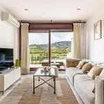 Rentitspain Charming Gym, Jacuzzi Y Balcón Apartamento Estepona