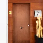 Apartamento Rentitspain Charming Gym, Jacuzzi Y Balcón Estepona