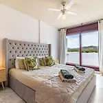 Rentitspain Charming Gym, Jacuzzi Y Balcón Apartamento *
