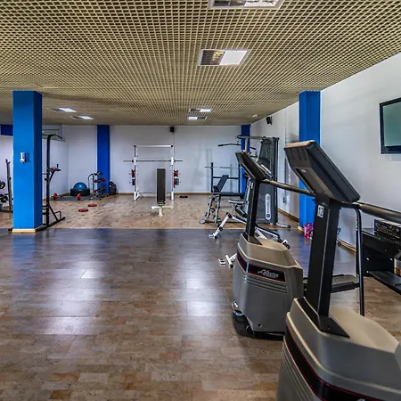 Rentitspain Charming Gym, Jacuzzi Y Balcón Estepona